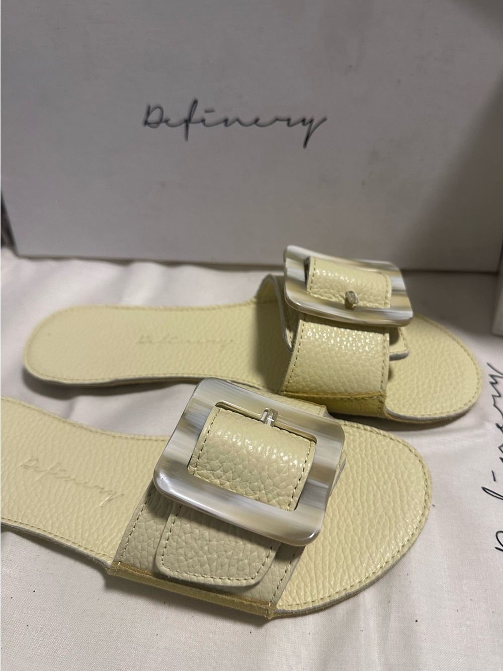 Definery pale Yellow loop open Leather Slide Sandals 35 made in Italy slhoes New - Picture 8 of 16